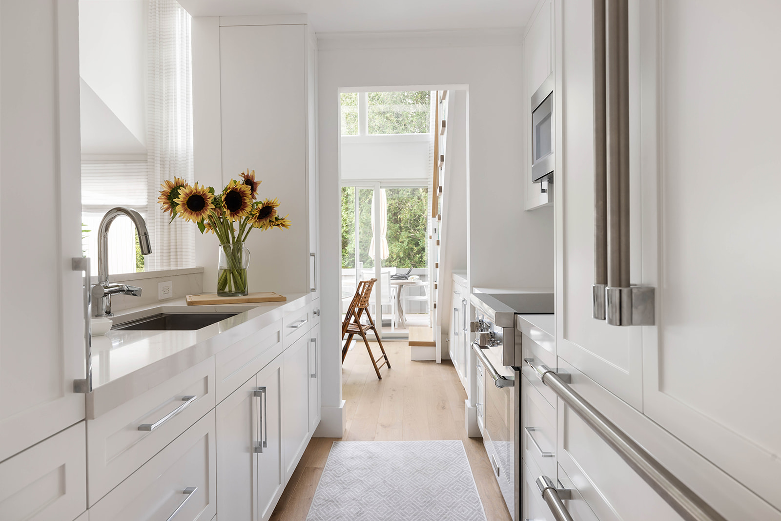 27a8ee30-6f5a-4571-aa5b-a09d3876e959